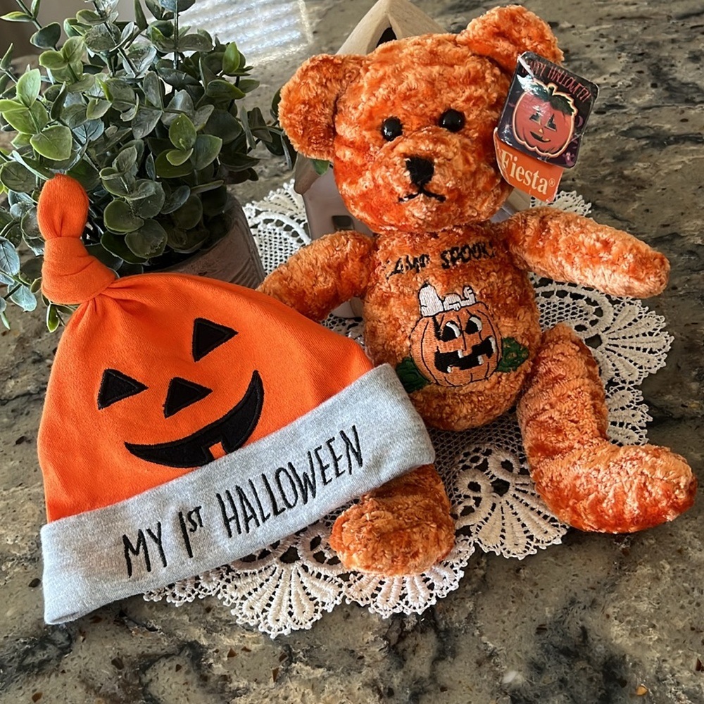 Camp Spooky Snoopy Halloween Stuffed Teddy Bear Plushie & Baby Beanie, 0-6 Month